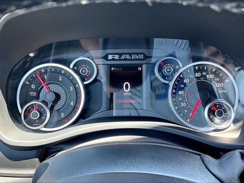New 2026 RAM 2500 Big Horn AWD/4WD image 8