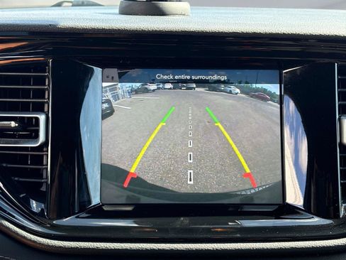 Used 2023 Dodge Durango SXT Launch Edition image 22