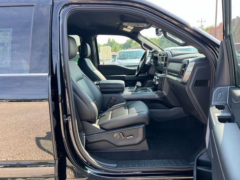 New 2025 Ford F150 Lariat w/ Equipment Group 502A High image 22