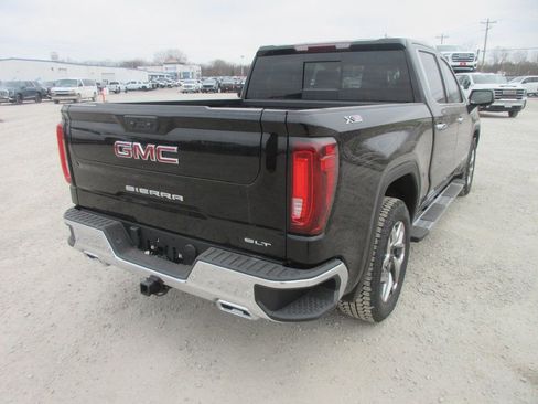 New 2026 GMC Sierra 1500 SLT w/ SLT Premium Plus Package AWD/4WD image 5