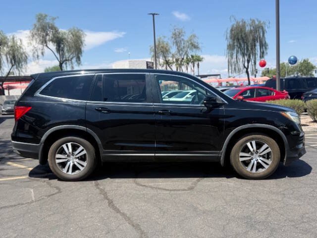 Used 2017 Honda Pilot EX-L image 2