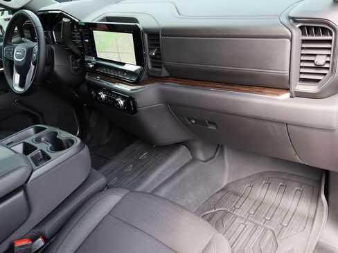 Certified 2024 GMC Sierra 1500 Elevation AWD/4WD image 27
