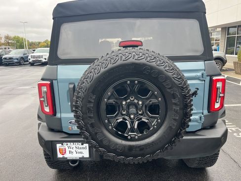 Used 2022 Ford Bronco Wildtrak image 4