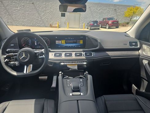 New 2026 Mercedes-Benz GLS 450 4MATIC image 12
