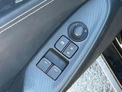 Used 2023 MAZDA MX-5 Miata Grand Touring RWD image 18