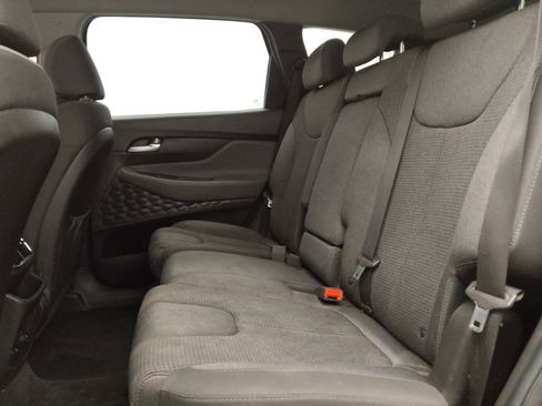 Used 2020 Hyundai Santa Fe SE w/ Cargo Package image 18