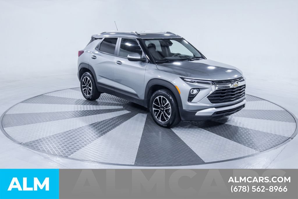 Used 2025 Chevrolet TrailBlazer LT AWD/4WD image 15