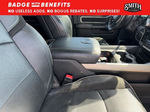 Used 2024 RAM 3500 Laramie image 12