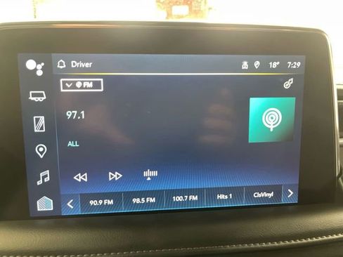 Used 2023 Chevrolet Tahoe LT image 16