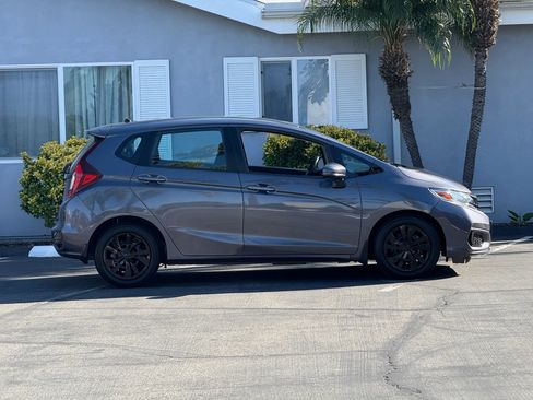 Used 2019 Honda Fit LX image 6