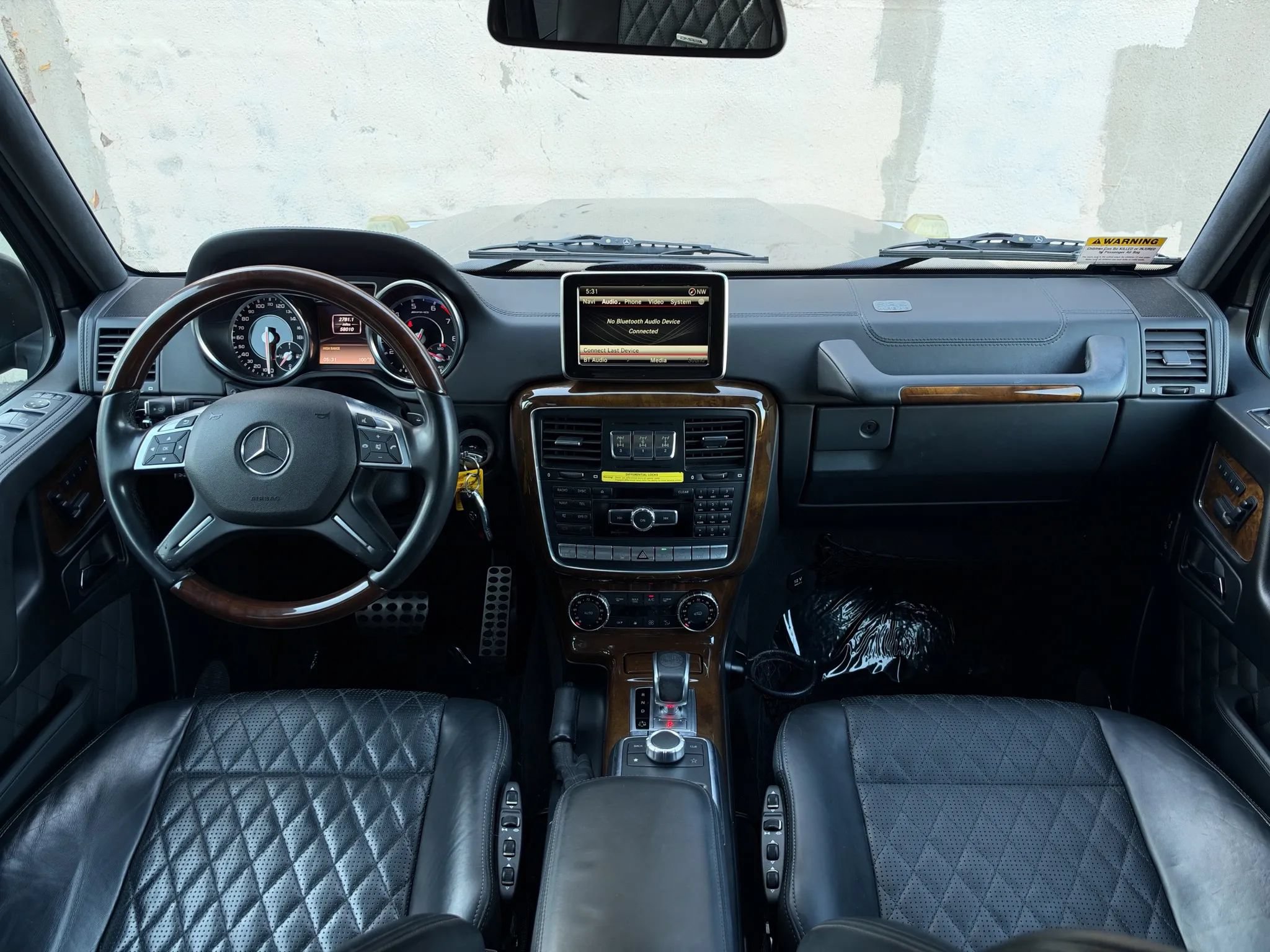 Used 2015 Mercedes-Benz G 63 AMG 4MATIC image 32