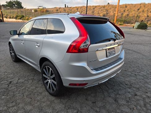 Used 2015 Volvo XC60 T5 Premier image 17