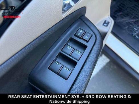 Used 2017 Honda Pilot Touring image 14