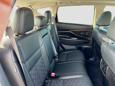 Used 2021 Nissan Murano Platinum w/ Cargo Package FWD image 28