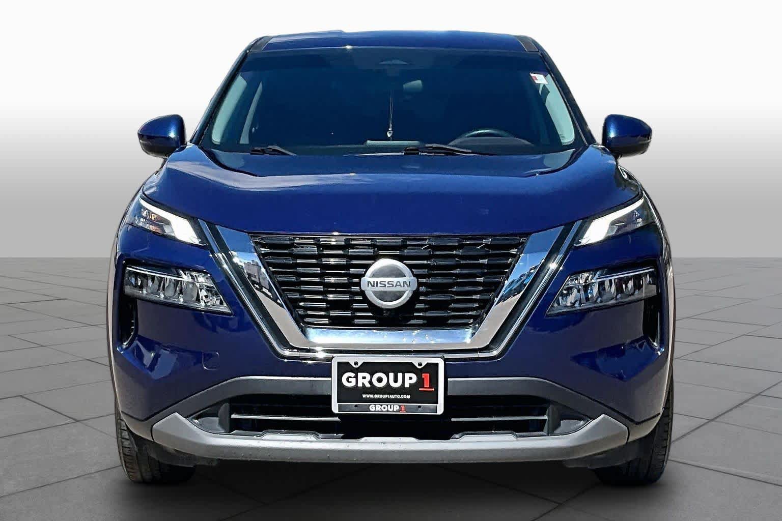 Used 2021 Nissan Rogue SV FWD image 4