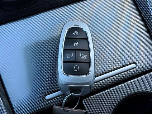 Used 2023 Hyundai Santa Fe SEL AWD/4WD image 14
