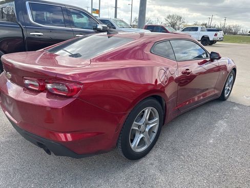 Used 2021 Chevrolet Camaro LT image 6
