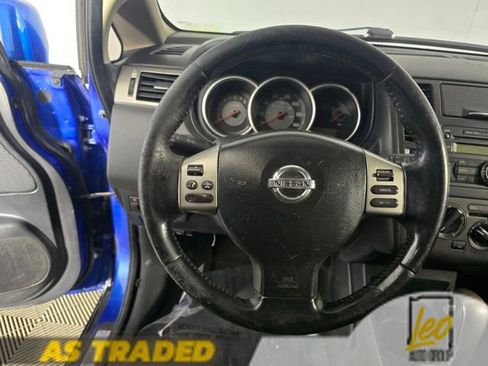 Used 2008 Nissan Versa Hatchback w/ Convenience Pkg FWD image 10