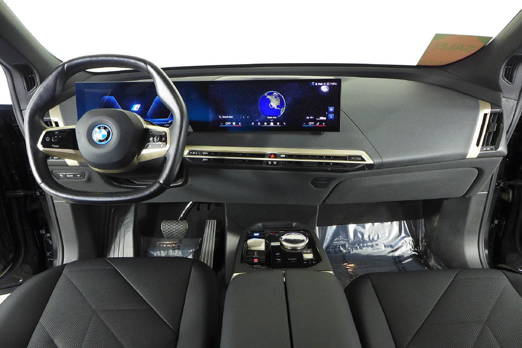 Certified 2024 BMW iX xDrive50 AWD/4WD image 23