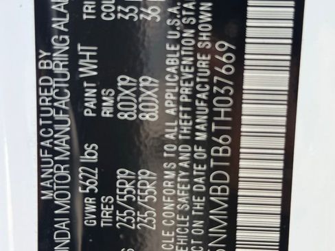 Used 2026 Genesis GV70 2.5T Advanced image 9