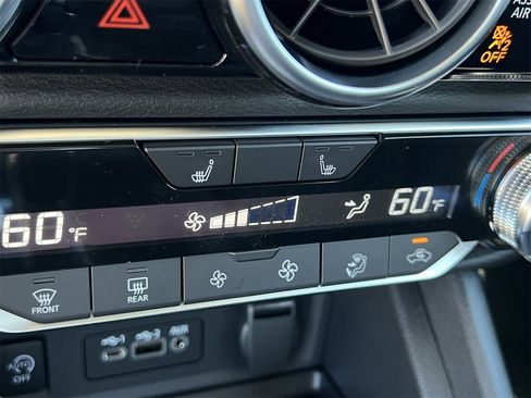 New 2025 Nissan Sentra SR image 15