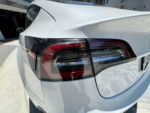 Used 2022 Tesla Model 3 Long Range AWD/4WD image 20