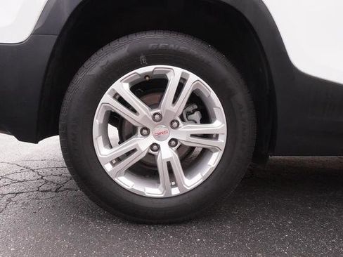Used 2020 GMC Terrain SLE AWD/4WD image 34