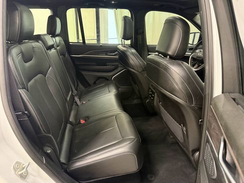 Used 2024 Jeep Grand Cherokee Limited 4xe AWD/4WD image 19