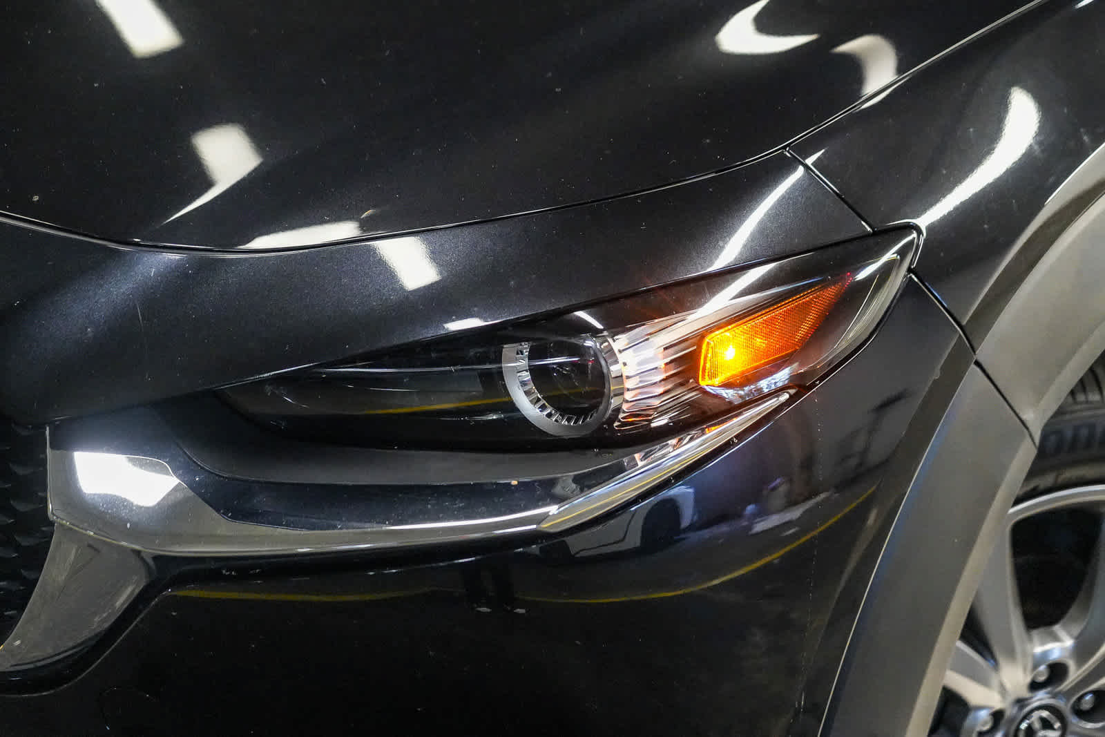 Used 2022 MAZDA CX-30 AWD 2.5 S w/ Select Package image 2