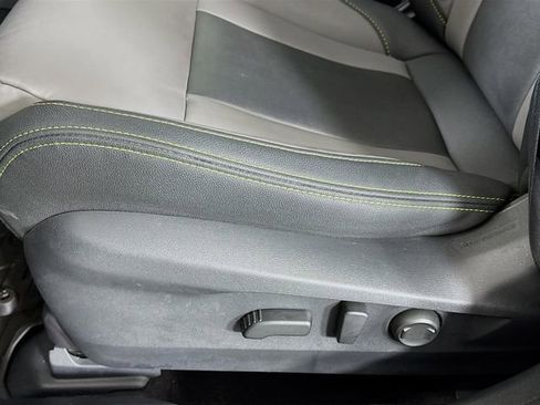 Used 2025 Subaru Outback Onyx Edition w/ Popular Package #2 image 23