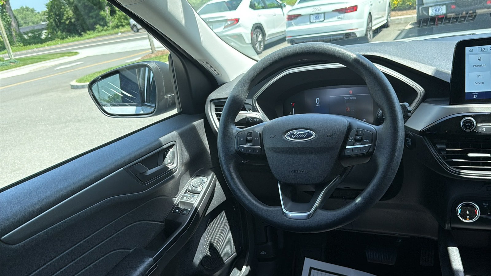 Used 2025 Ford Escape Active AWD/4WD image 22