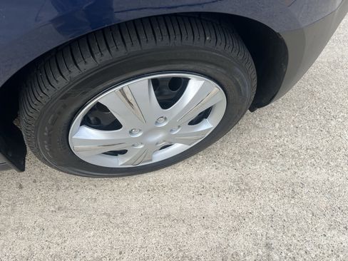 Used 2022 Ford Transit Connect XL image 10