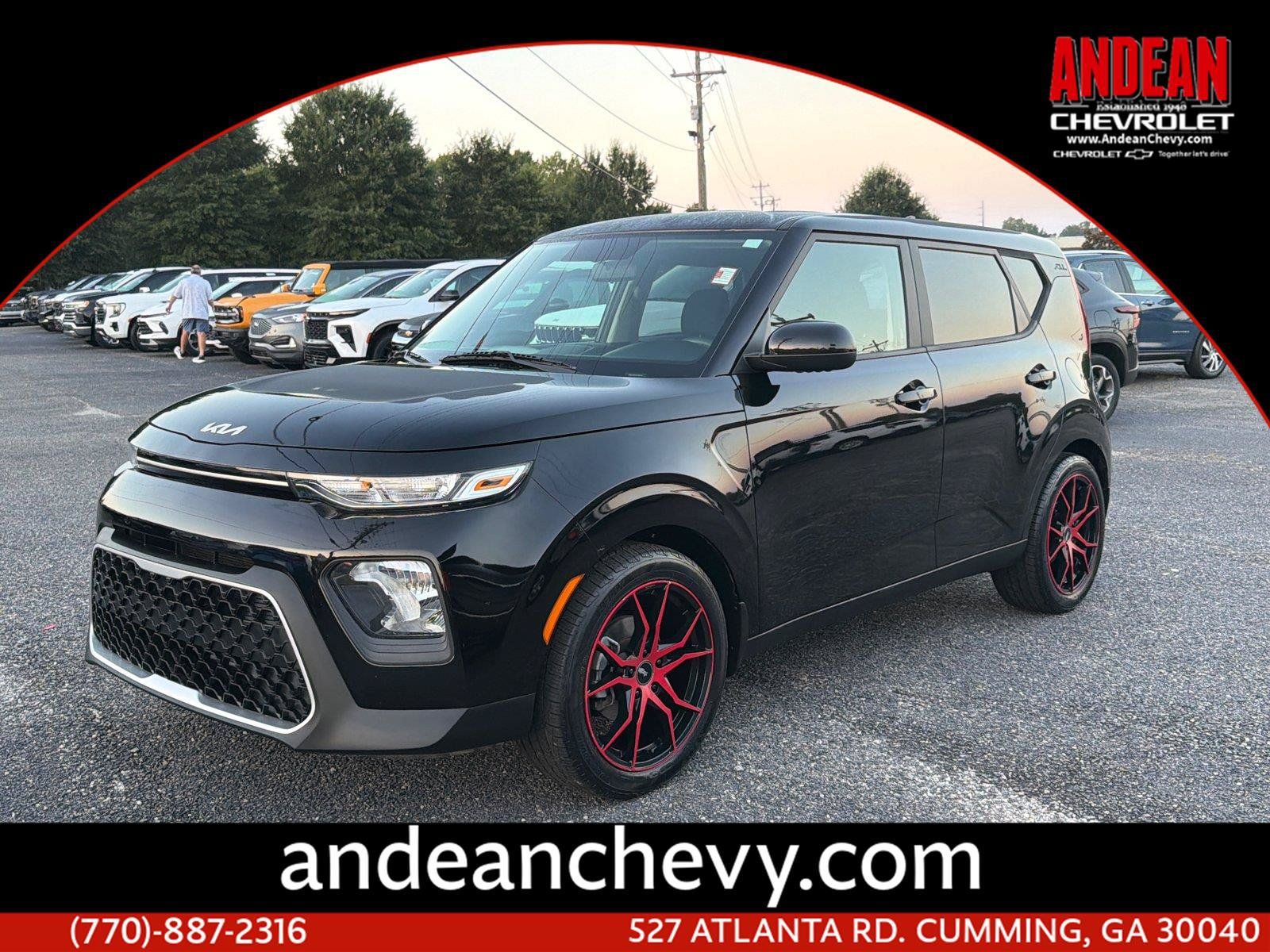 Used 2022 Kia Soul LX FWD image 1
