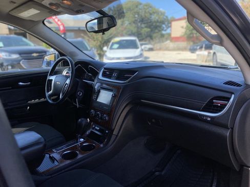 Used 2013 Chevrolet Traverse LT w/ All-Star Edition FWD image 14