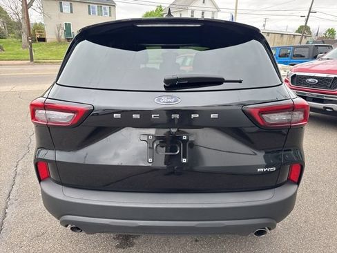 Certified 2025 Ford Escape ST-Line Select AWD/4WD image 7