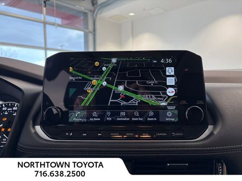 Used 2021 Nissan Rogue SL w/ Premium Package image 9