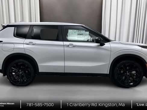 New 2026 Nissan Rogue SL image 4