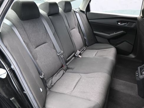 Used 2025 Honda Accord LX image 42
