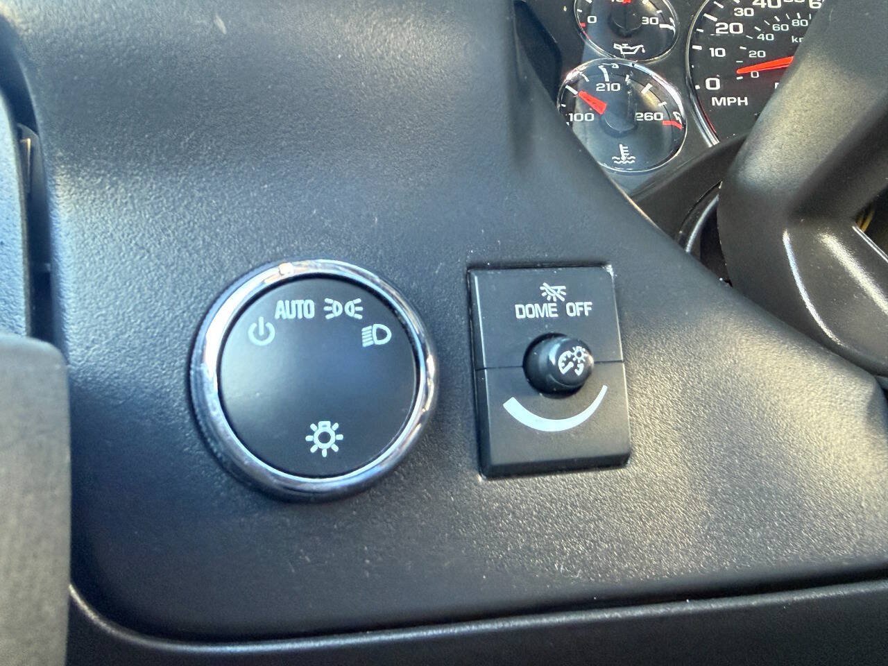Used 2016 Chevrolet Express 2500 w/ Cold Climate Package RWD image 43