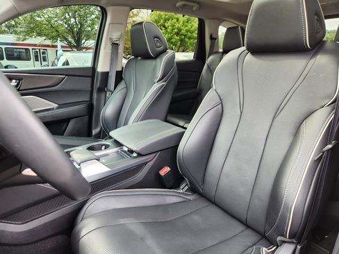 Used 2024 Acura MDX SH-AWD w/ Advance Package image 7