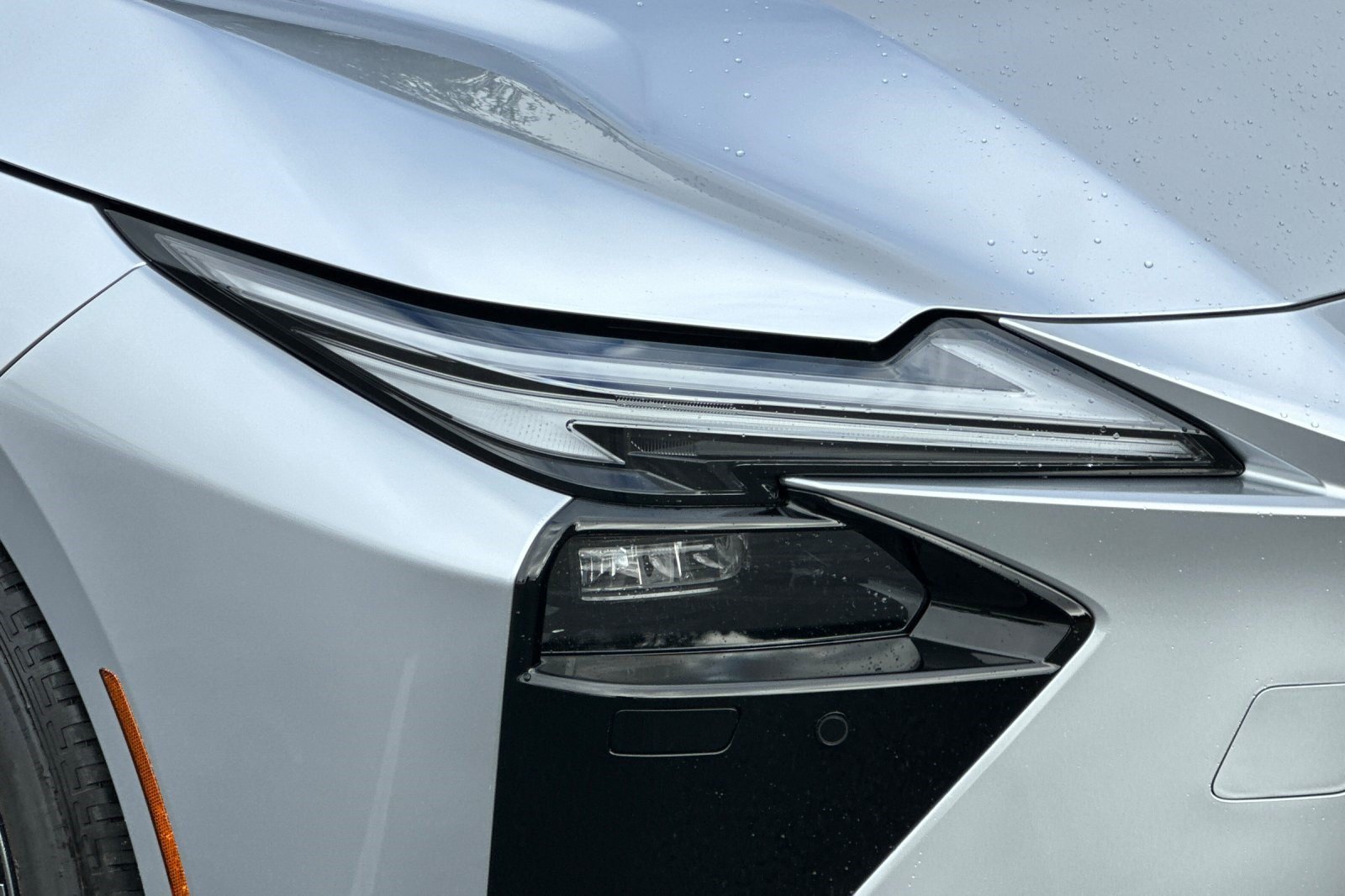 New 2026 Lexus ES 350h w/ Convenience Package FWD image 12