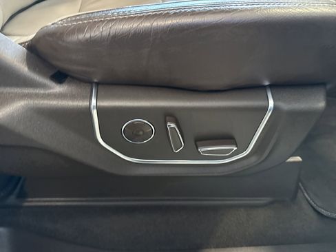 Used 2019 Ford F150 Limited w/ Trailer Tow Package image 20