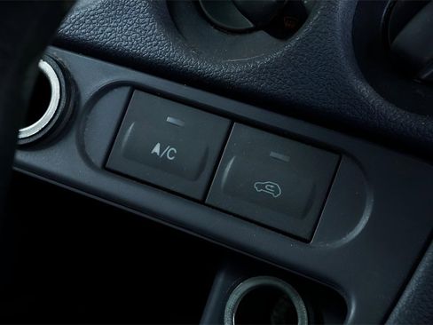 Used 2012 Ford Transit Connect XLT Premium image 33