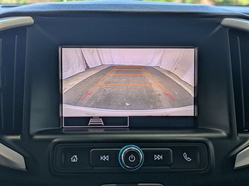 Used 2023 GMC Terrain SLE w/ Driver Convenience Package AWD/4WD image 13