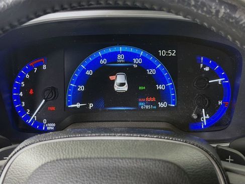 Used 2021 Toyota Corolla XSE image 15