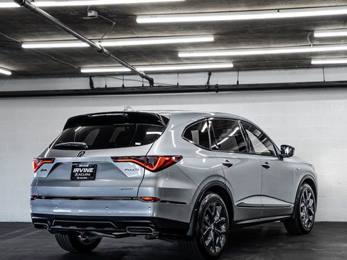 Used 2022 Acura MDX A-Spec image 5