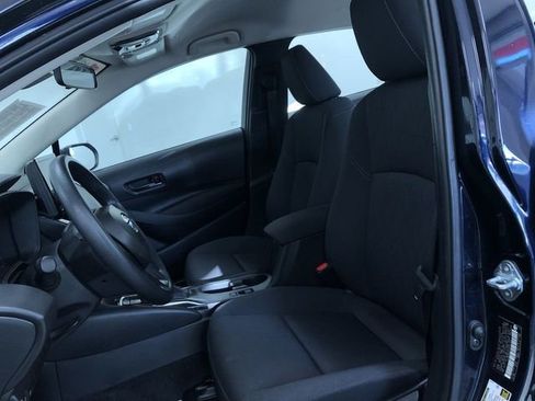 Certified 2025 Toyota Corolla LE image 18