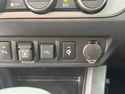 Used 2023 Toyota Tacoma TRD Pro AWD/4WD image 27