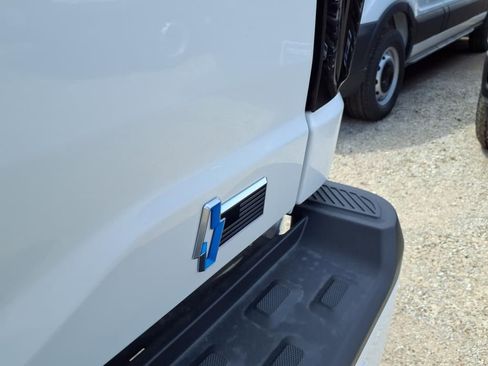 New 2025 Ford F150 Lightning XLT image 23