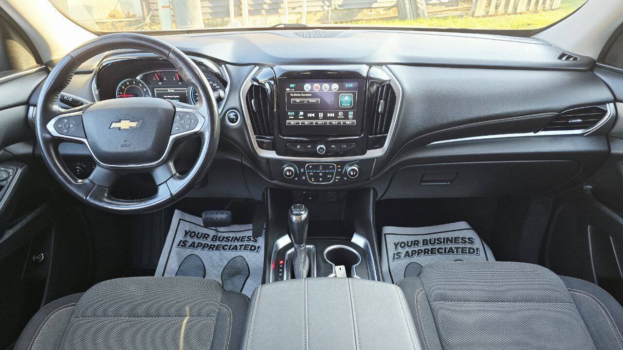 Used 2019 Chevrolet Traverse LT AWD/4WD image 17